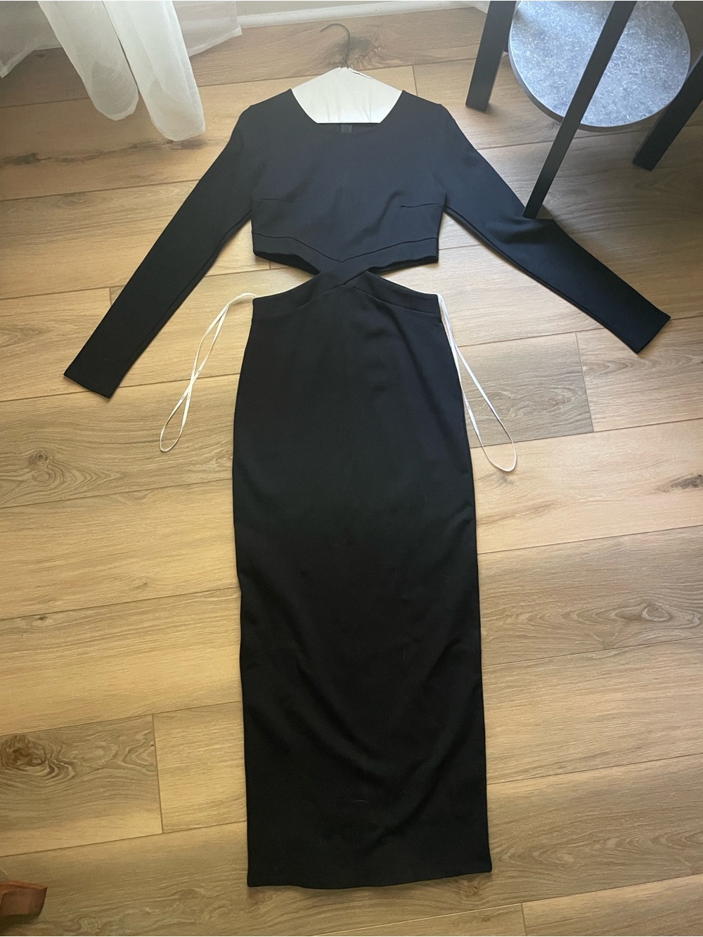 Lulu's Exclusive Long Sleeve Cutout Midi Dress